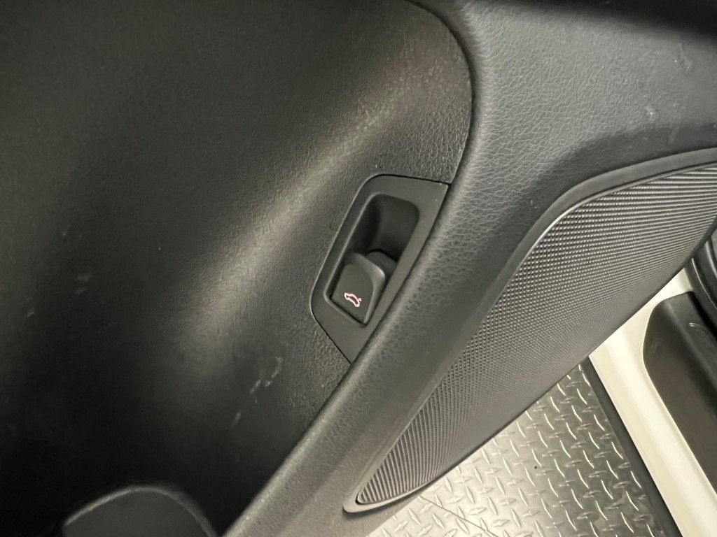 Thumbnail: 2017 Audi Q3 - 31