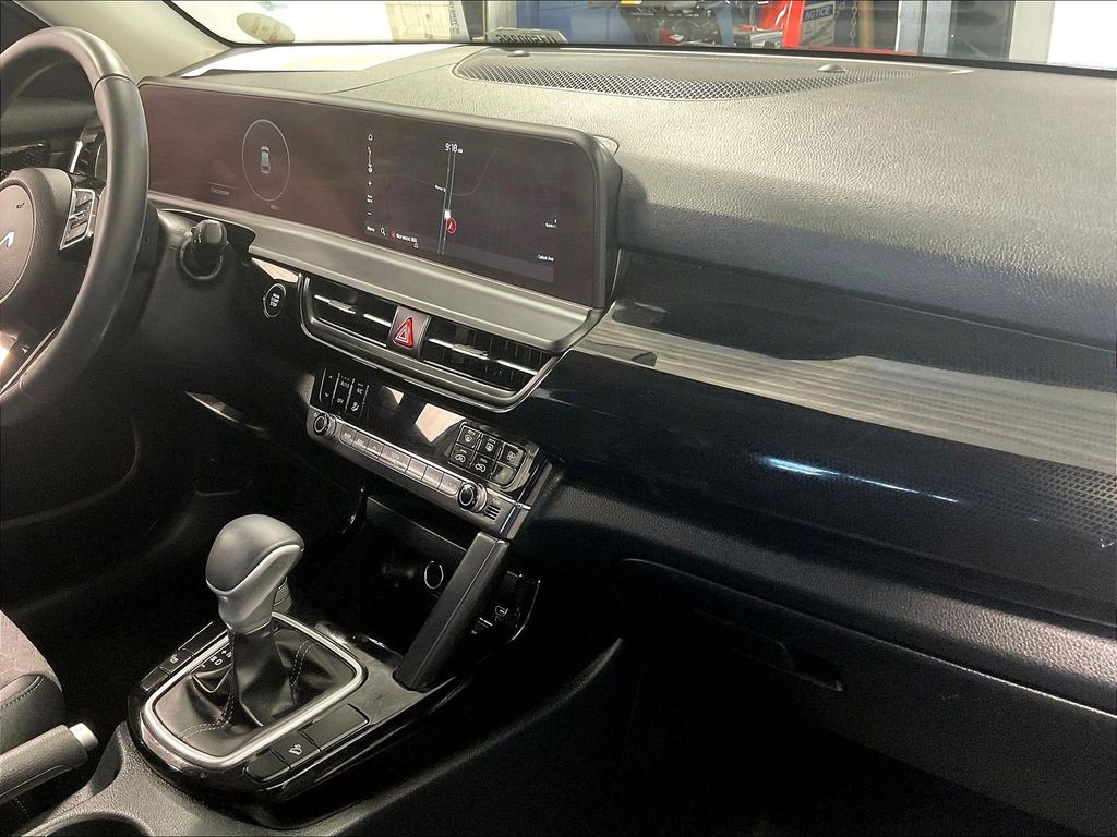 2024 Kia Seltos — photo 14