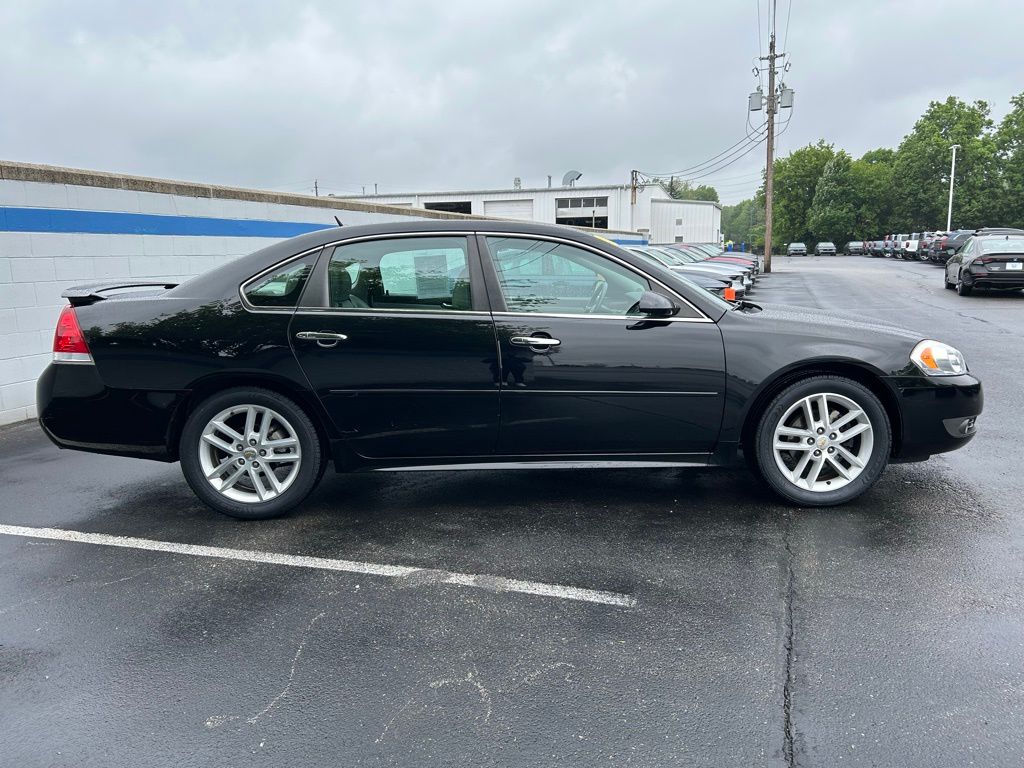 2011 Chevrolet Impala LTZ 5