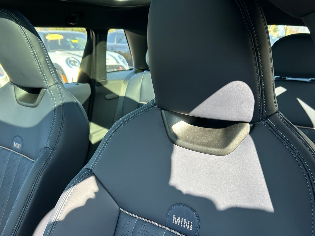 Thumbnail: 2026 MINI Cooper - 14