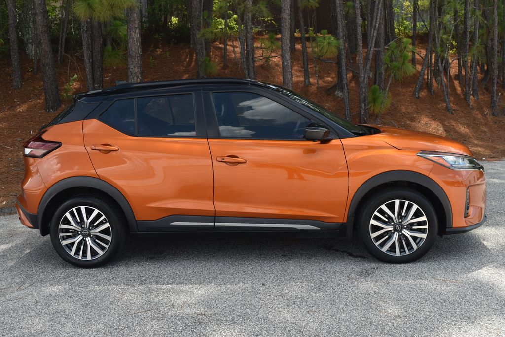 Used 2023 Nissan Kicks SUV