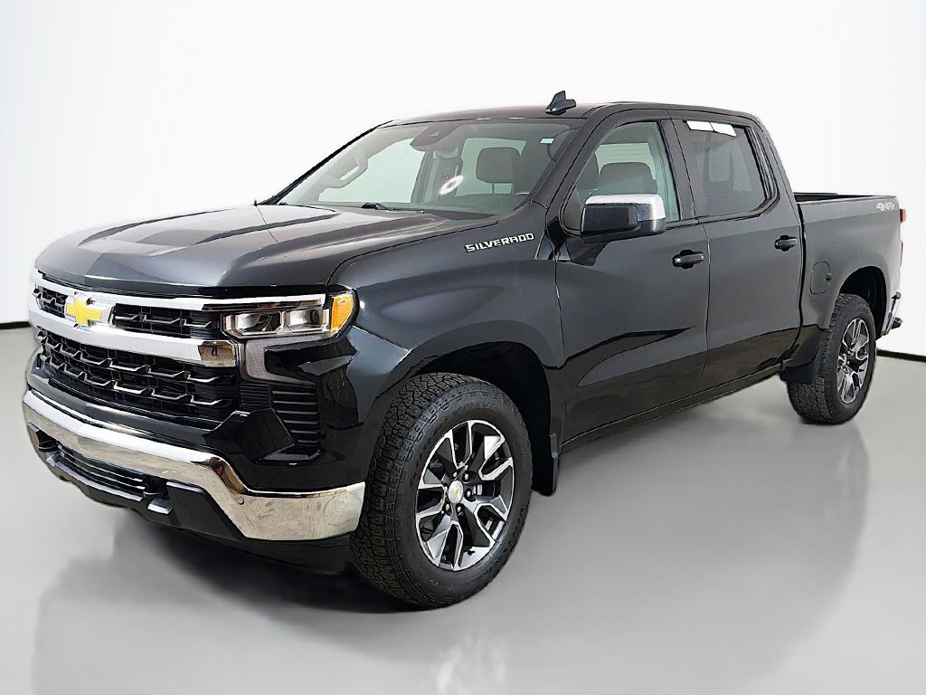 Used 2023 Black Chevrolet LT image 8