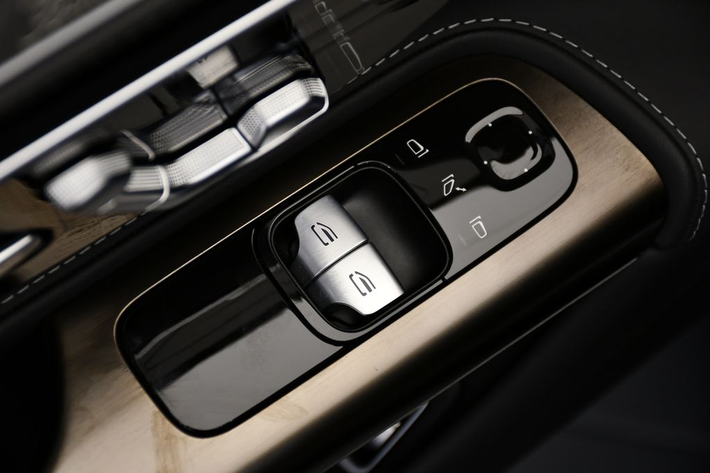 2024 Mercedes-Benz AMG GT 63 S 32