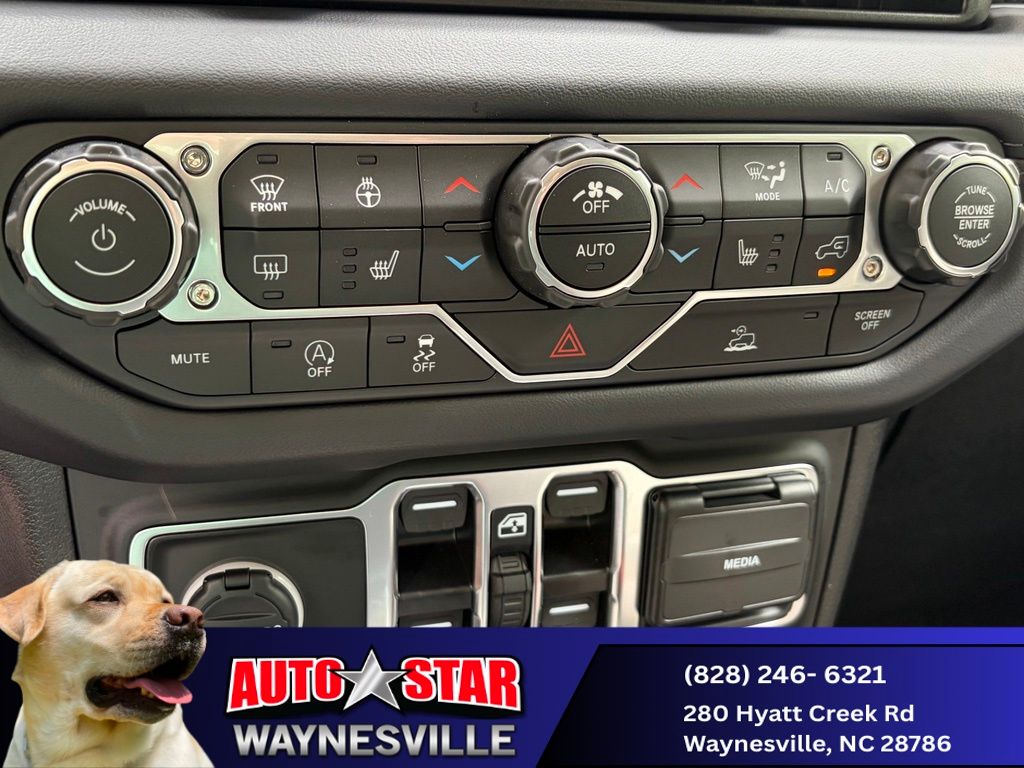 2025 Jeep Gladiator Mojave - Photo 18