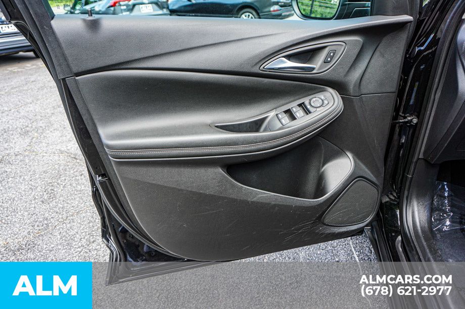 Used 2025 Black Buick Preferred image 46
