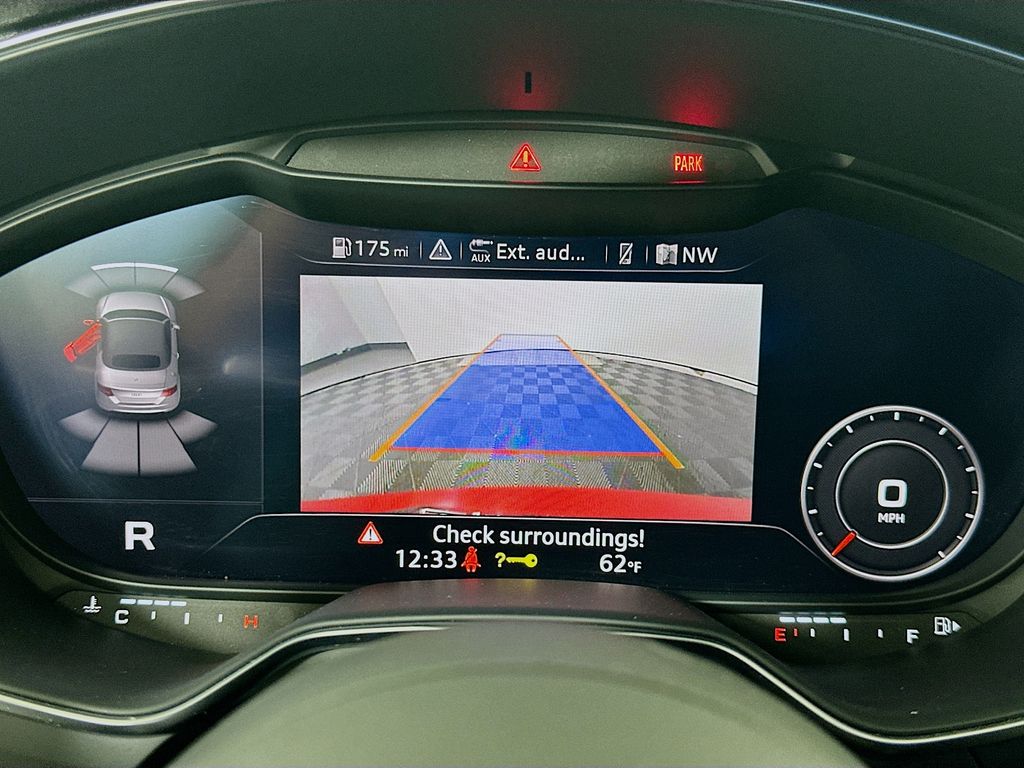 Thumbnail: 2017 Audi TT - 14