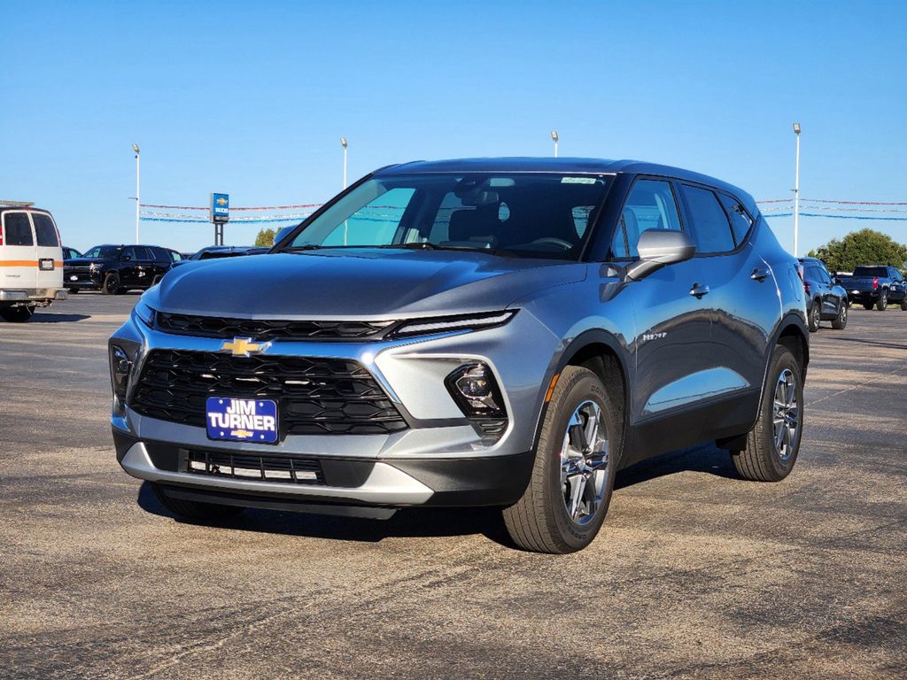 2025 Chevrolet Blazer LT 2