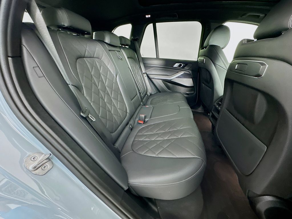 Thumbnail: 2024 BMW X5 - 27