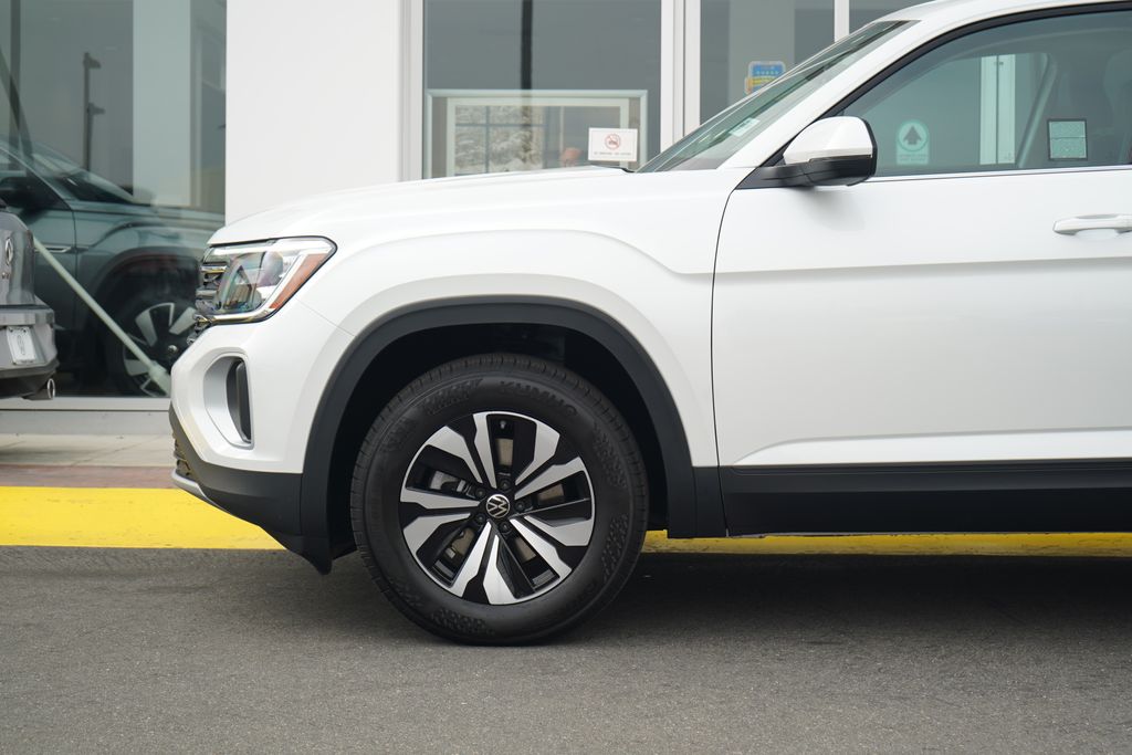 Thumbnail: 2026 Volkswagen Atlas - 2