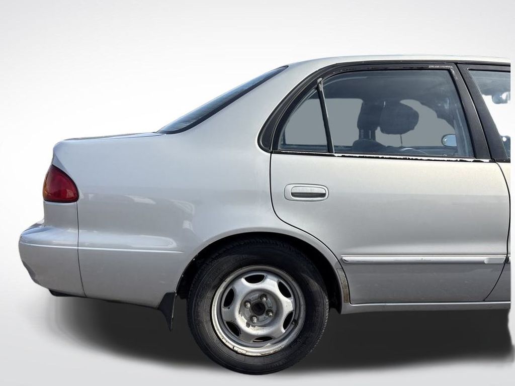 2000 Silver Stream Opal Toyota Corolla LE FWD Sedan