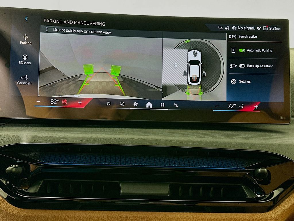 Thumbnail: 2026 BMW i4 - 13