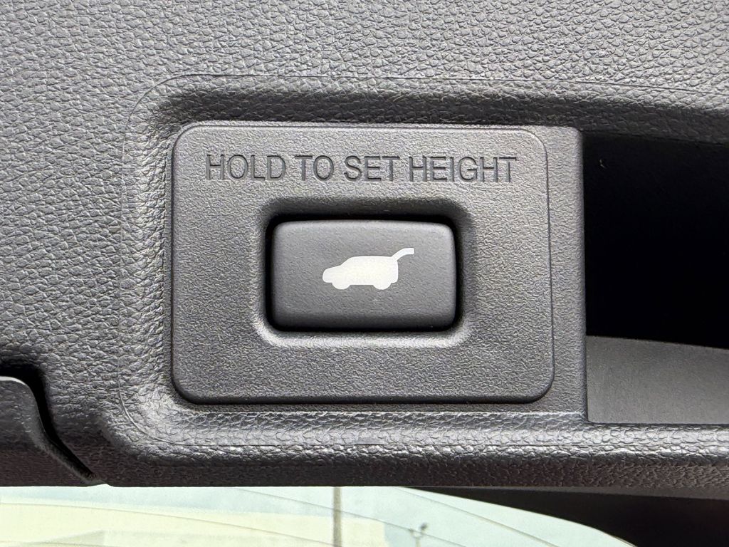 new 2026 Acura RDX car, priced at $52,750