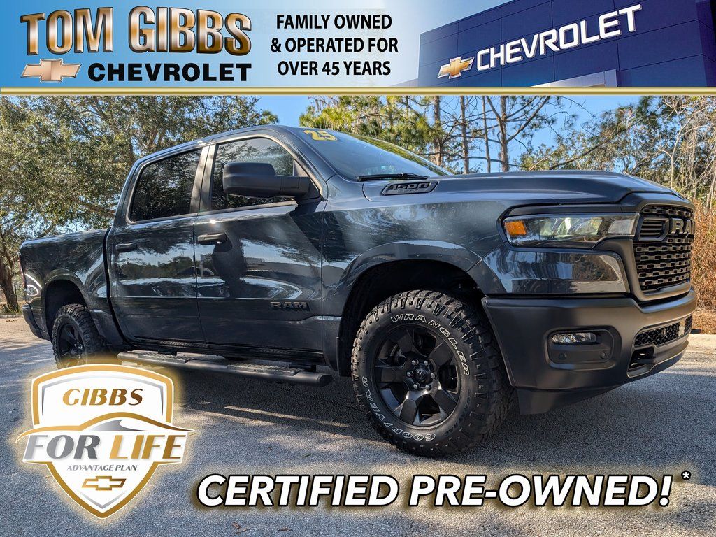 2025 RAM 1500 Warlock 4dr Crew Cab 4WD