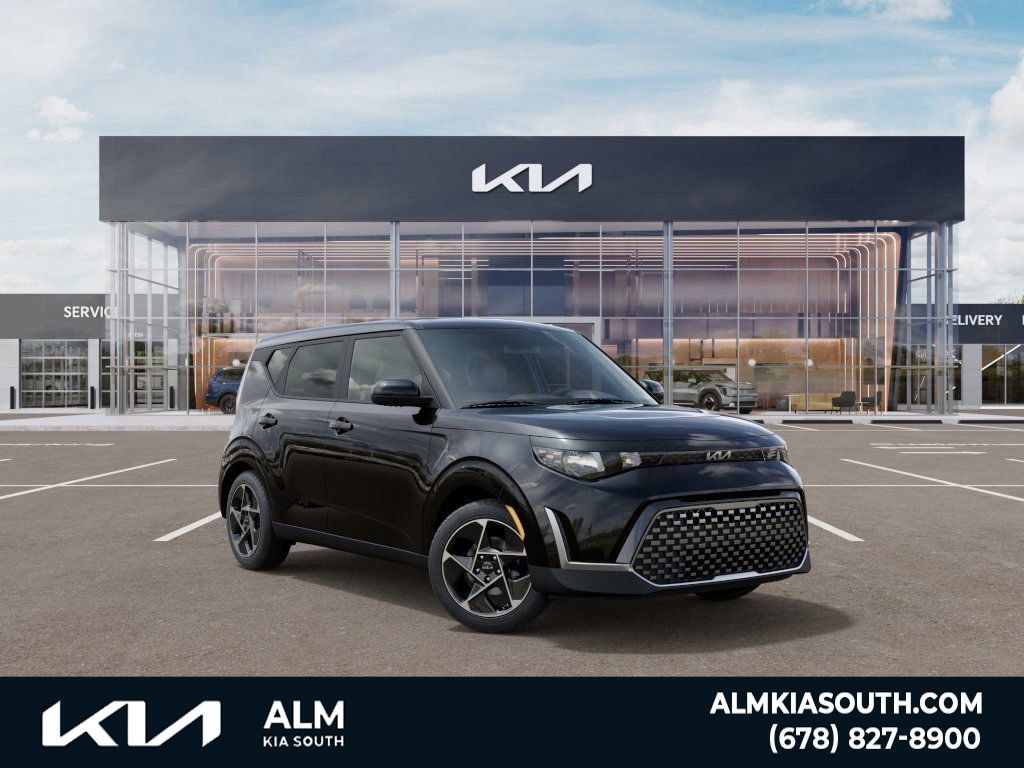 2025 Kia Soul EX photo 4