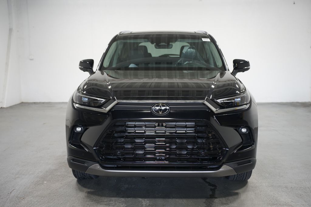 Thumbnail: 2025 Toyota Grand Highlander - 2