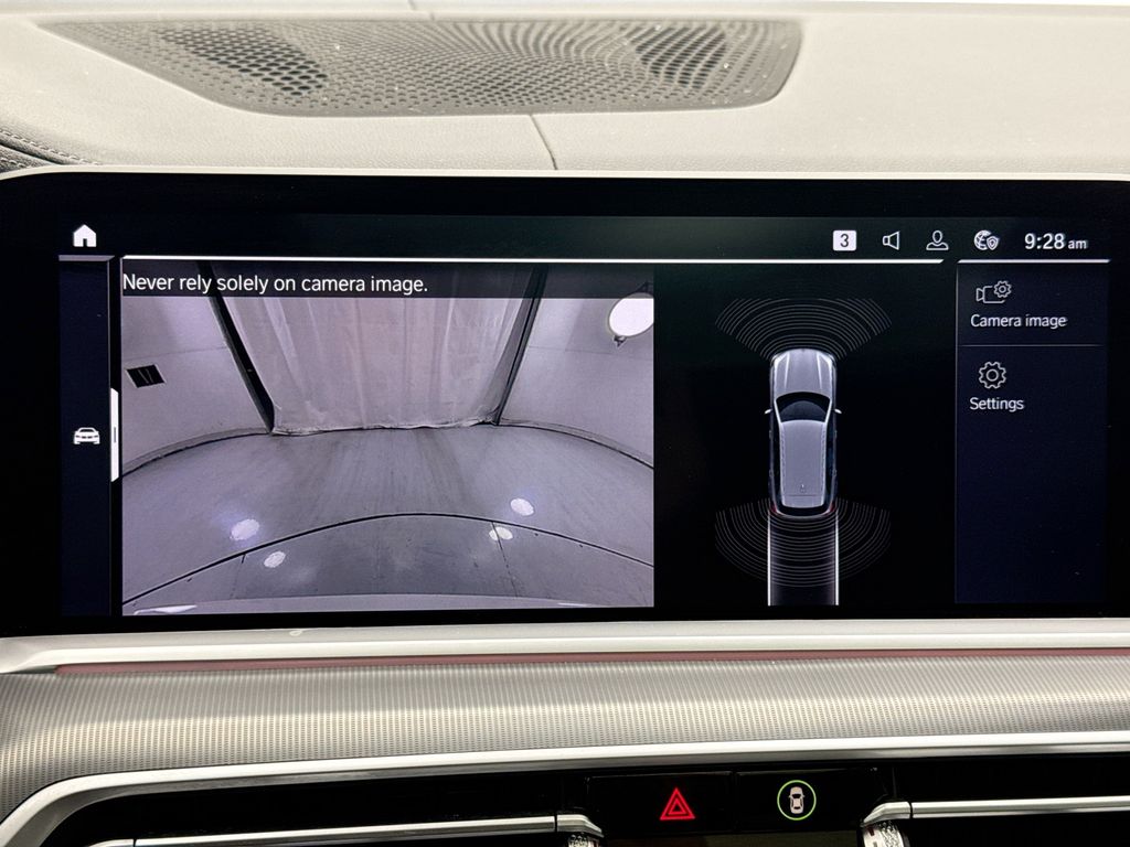 Thumbnail: 2021 BMW X5 - 15