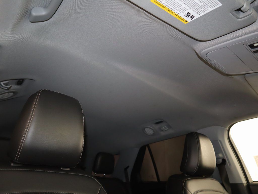 Thumbnail: 2022 Ford Explorer - 18