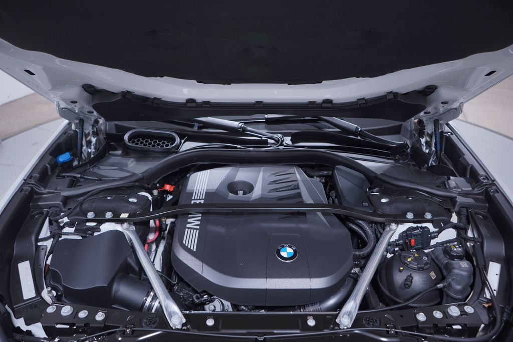 Thumbnail: 2025 BMW 7 Series - 24