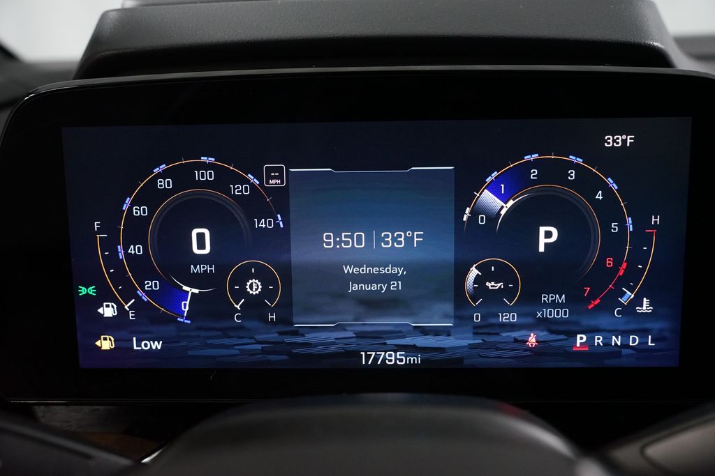 Thumbnail: 2025 Chevrolet Tahoe - 17