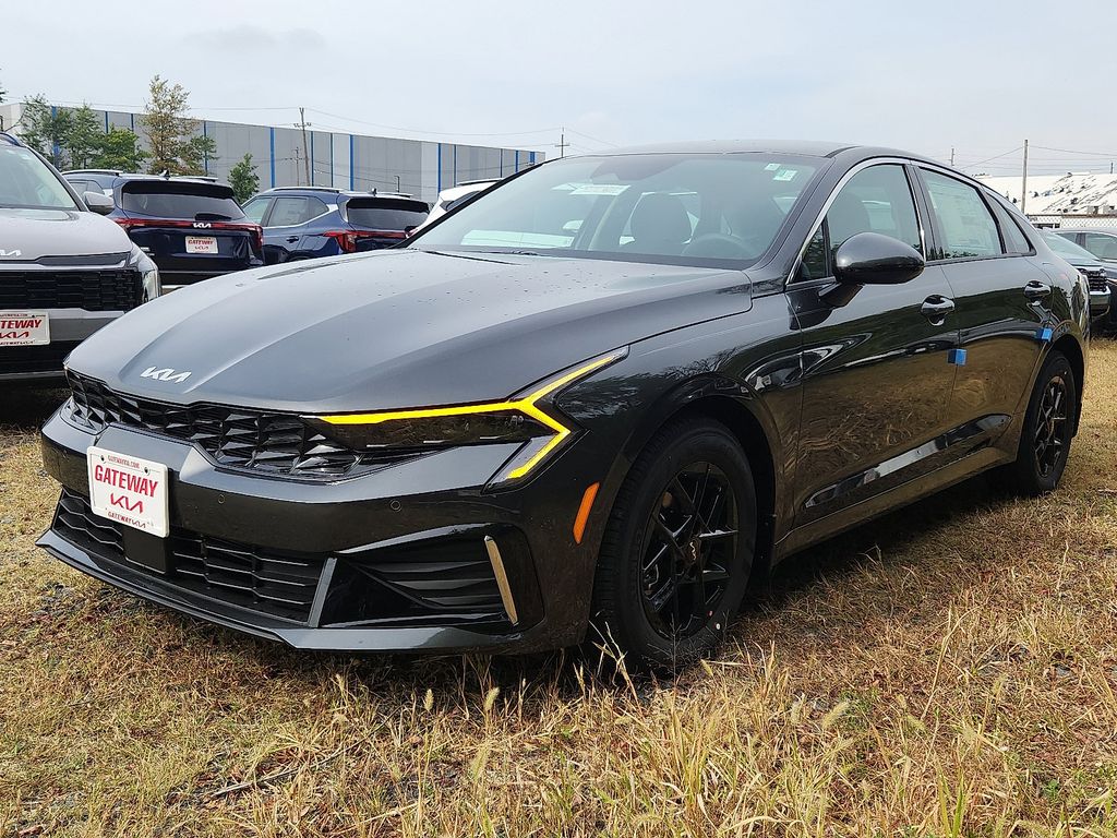 2026 Kia Optima LXS FWD's photo