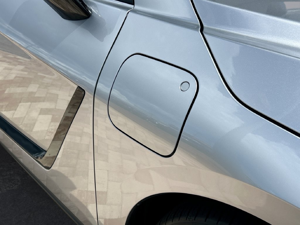 Thumbnail: 2026 Lexus ES - 4