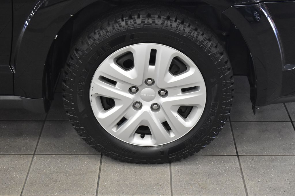 2018 Dodge Journey SE 10