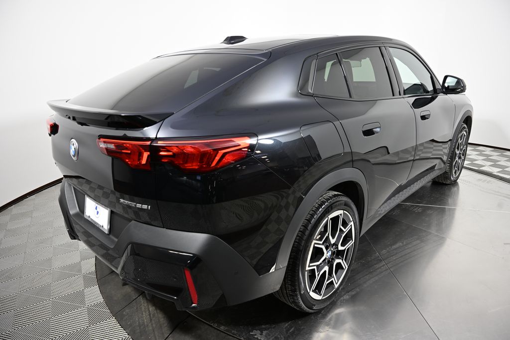 Thumbnail: 2025 BMW X2 - 5