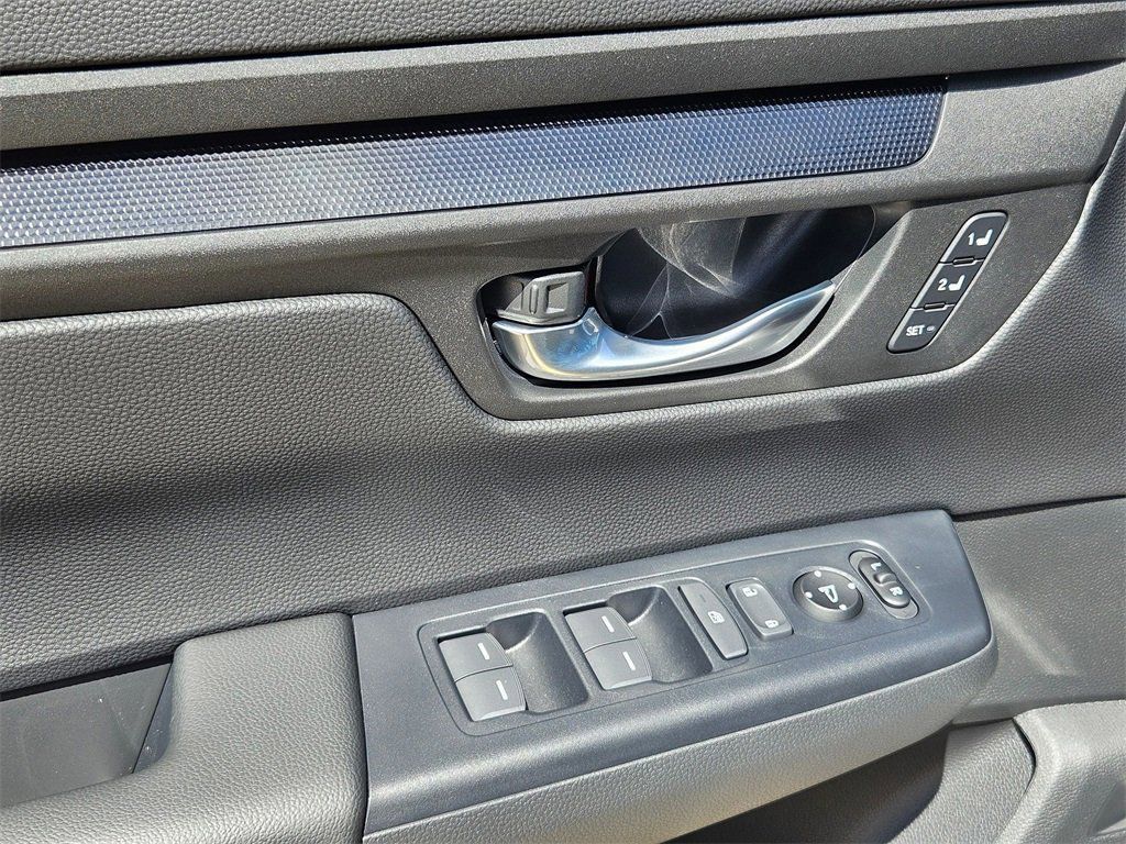 2026 Honda CR-V Sport-L - Photo 14