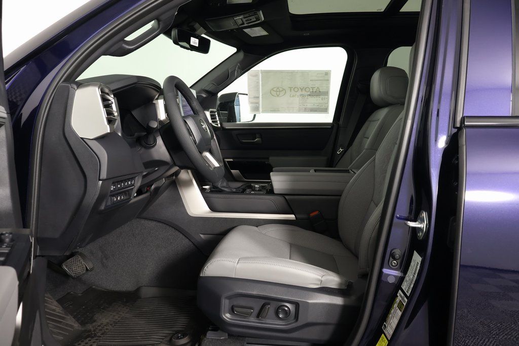 2025 Toyota Tundra Limited 5