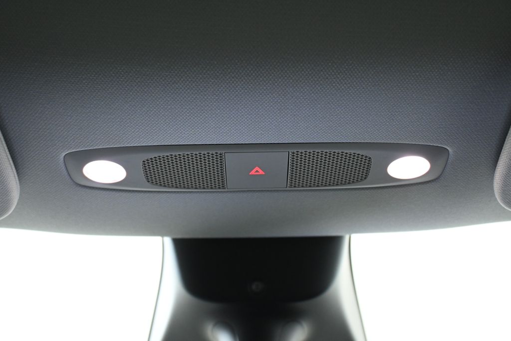 Thumbnail: 2022 Tesla Model Y - 18