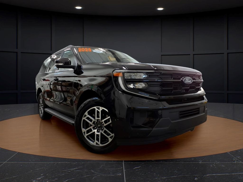 Black Metallic 2025 Ford Expedition SUV / Crossover Four-Wheel Drive Automatic