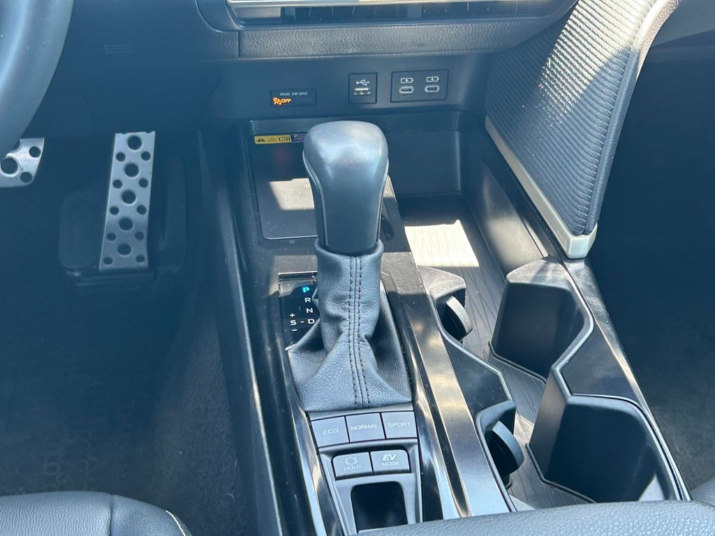 Used 2025 Toyota Camry Sedan