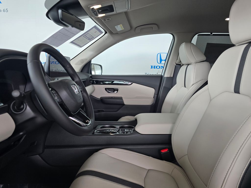 Thumbnail: 2026 Honda Pilot - 12