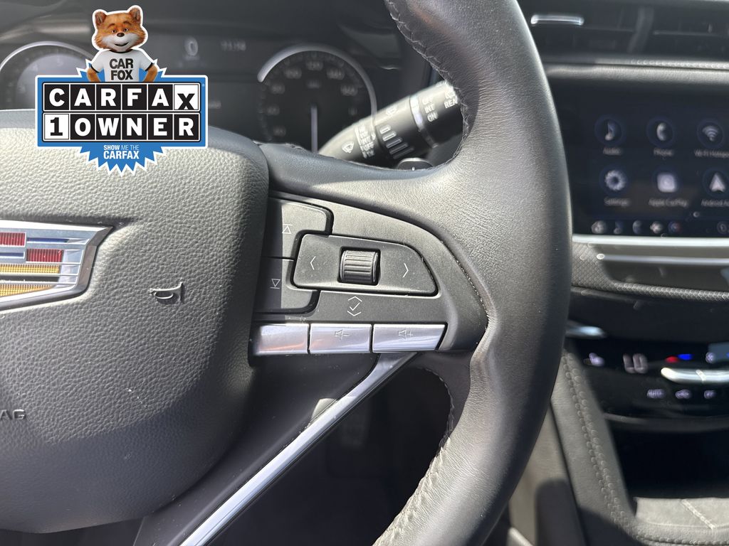 2024 Cadillac XT6 Luxury White at River Oaks CDJR
