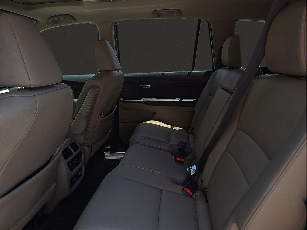 Used 2022 Honda Pilot Touring For Sale in Farmington, AR