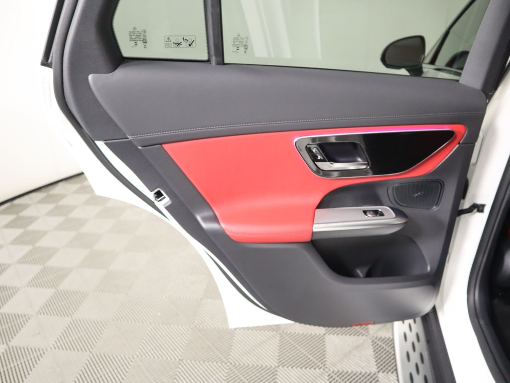 Thumbnail: 2026 Mercedes-Benz GLC - 28