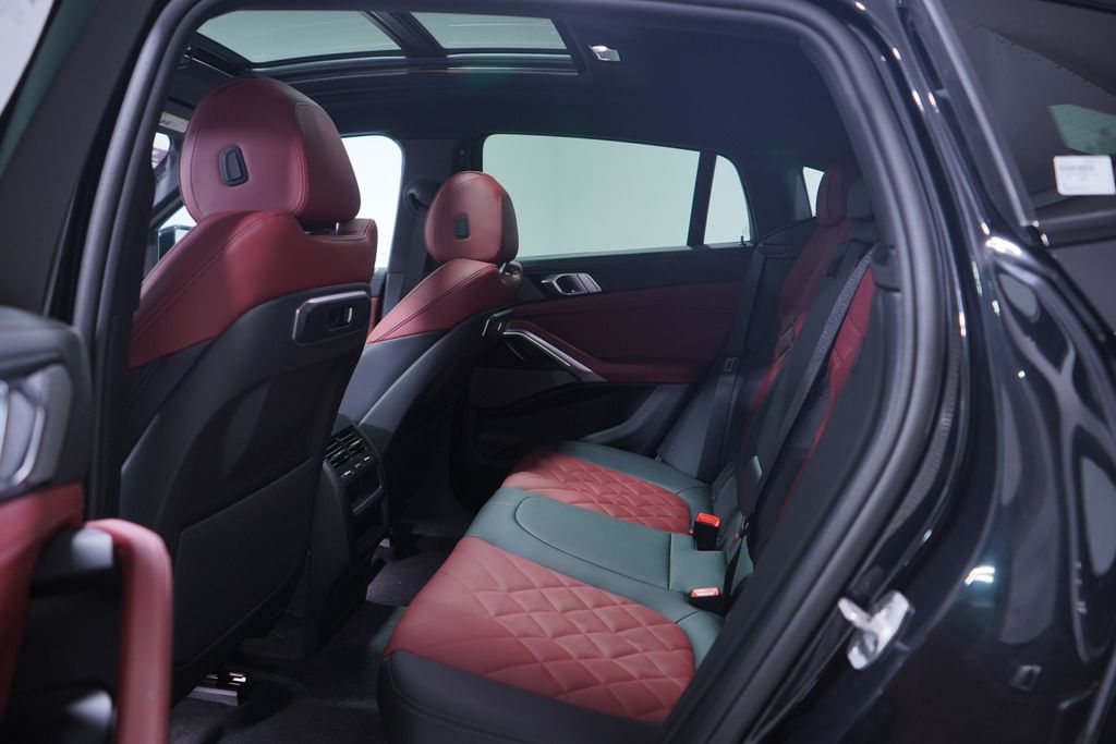 Thumbnail: 2026 BMW X6 - 9