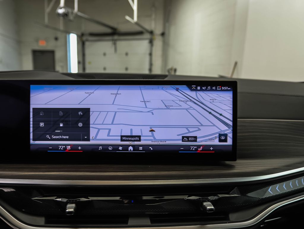 Thumbnail: 2026 BMW X5 - 17