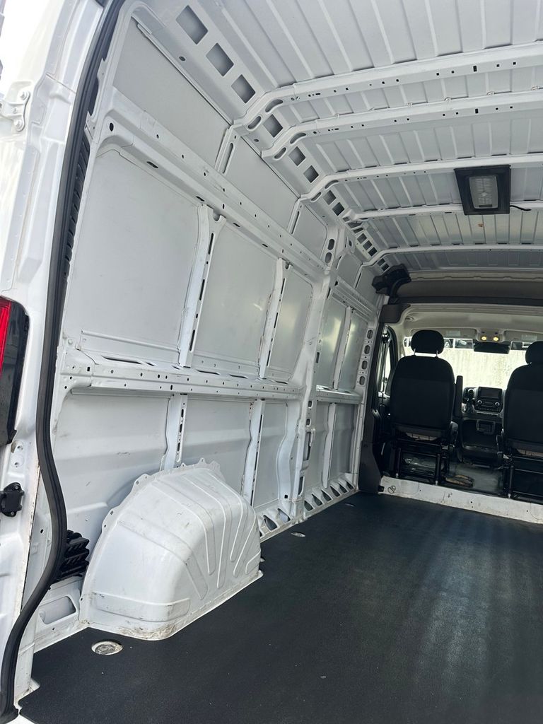 used 2024 Ram ProMaster 2500 car, priced at $31,985