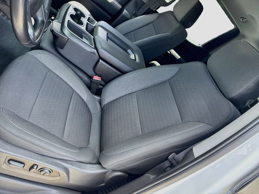 Used 2021 White Chevrolet RST image 19
