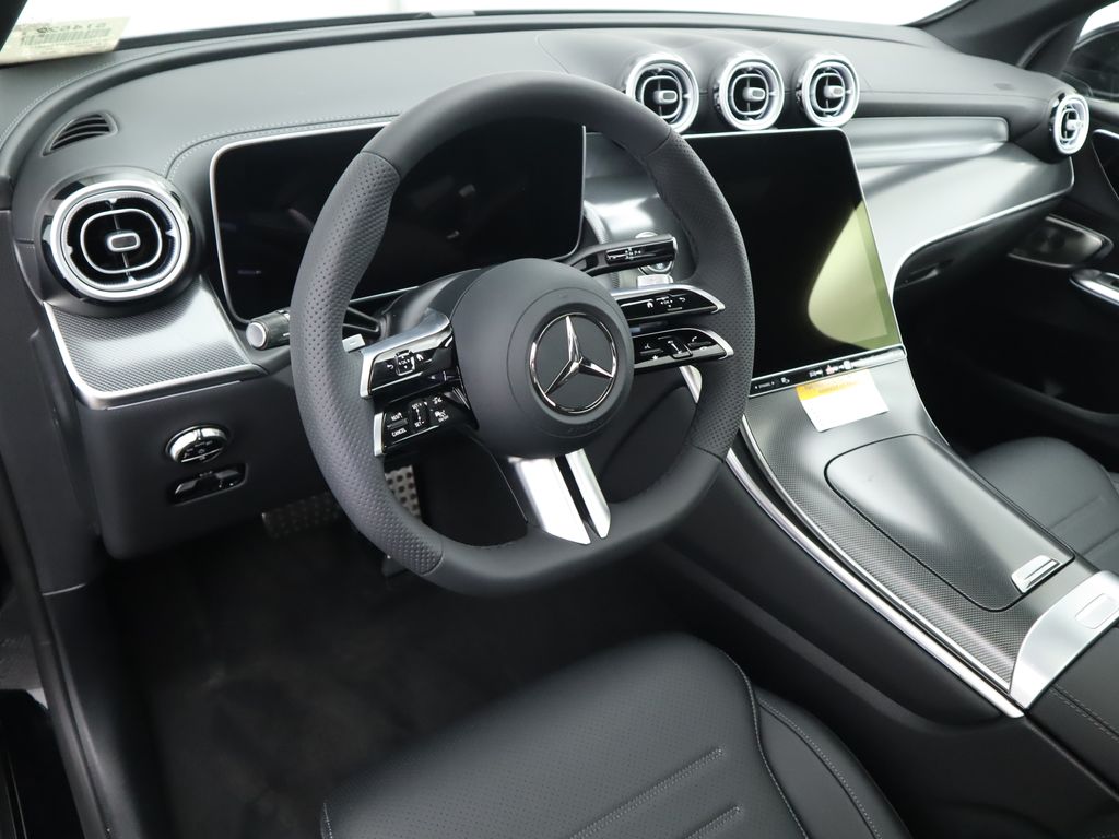Thumbnail: 2026 Mercedes-Benz GLC - 10