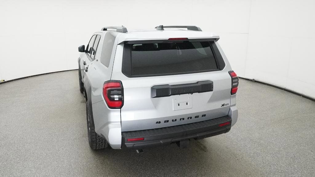Thumbnail: 2025 Toyota 4Runner - 18