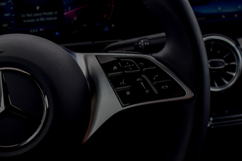 Thumbnail: 2026 Mercedes-Benz GLA - 15