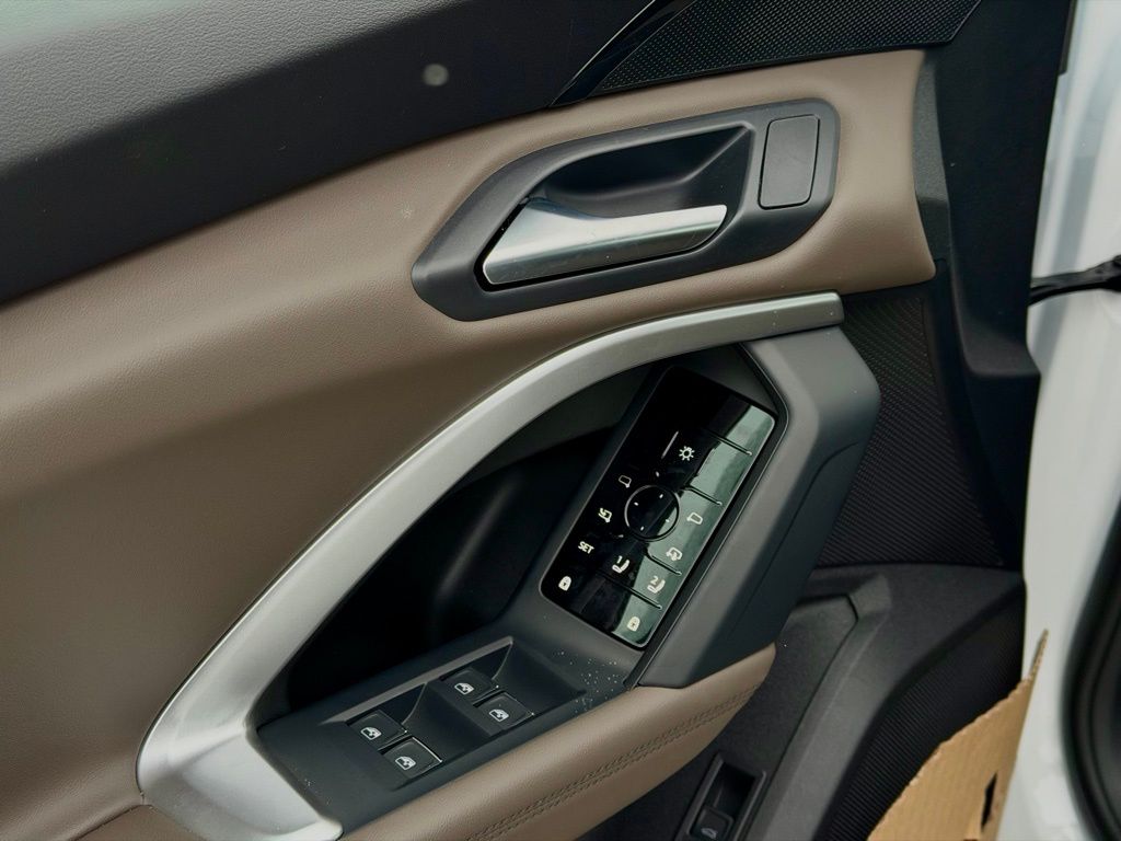 New 2025 White Audi  image 20