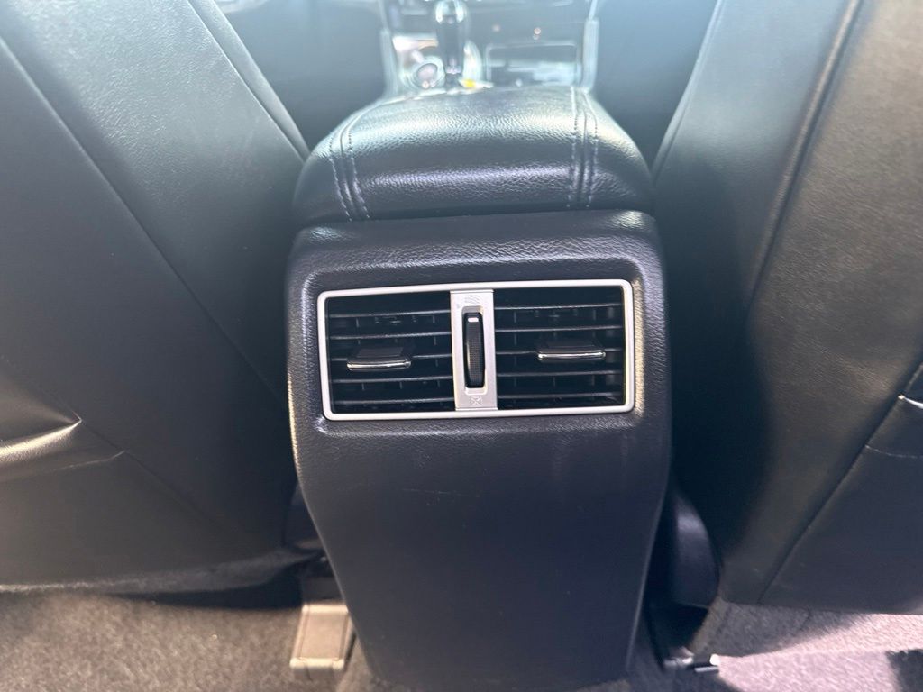 2017 Nissan Maxima 3.5 SR