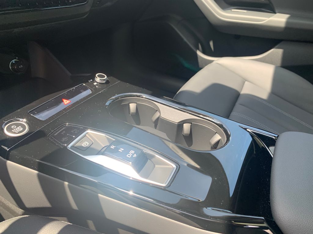 Thumbnail: 2025 Audi A6 - 11