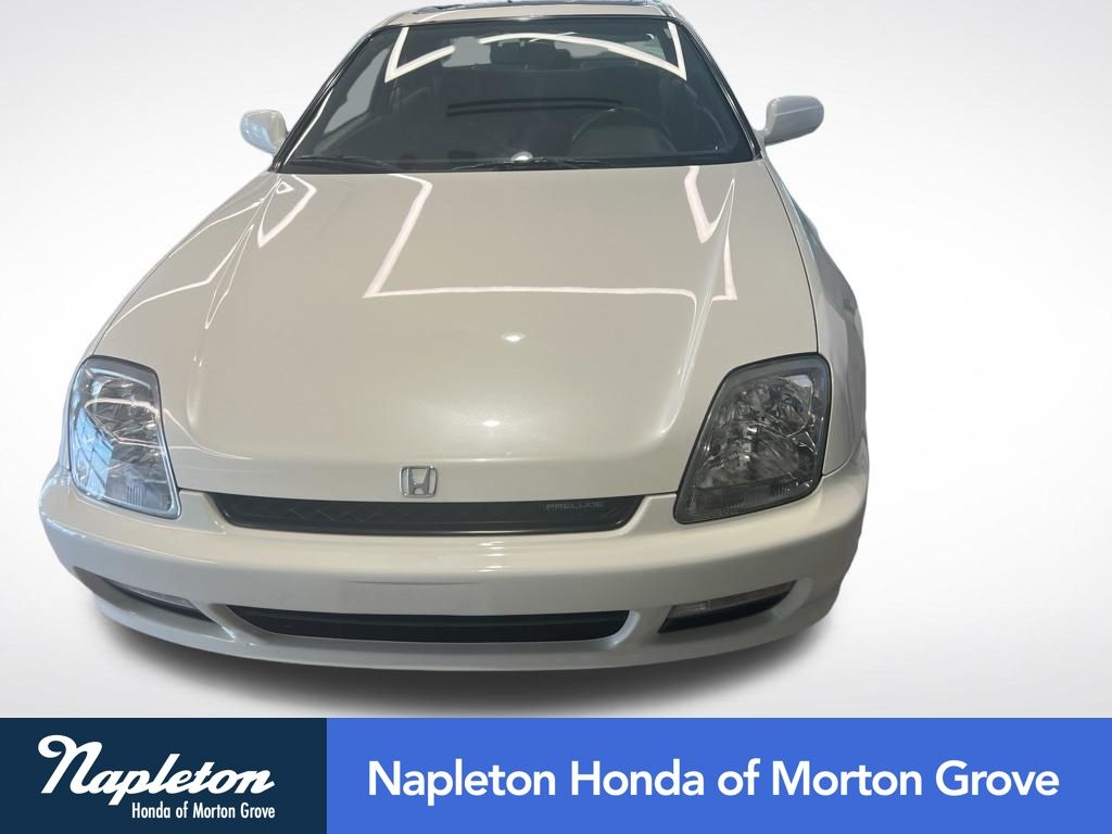 White 2000 Honda Prelude Coupe Front-Wheel Drive 4-Speed Automatic