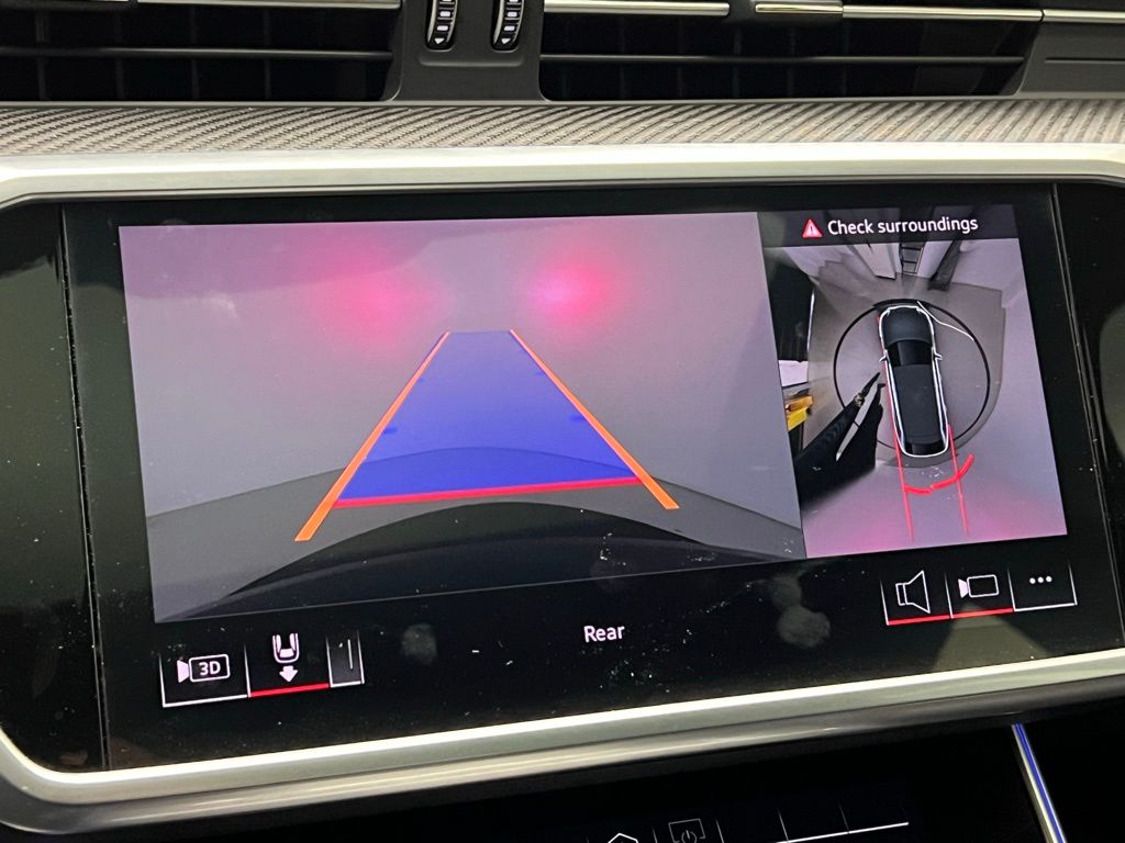 Thumbnail: 2024 Audi RS 6 - 15