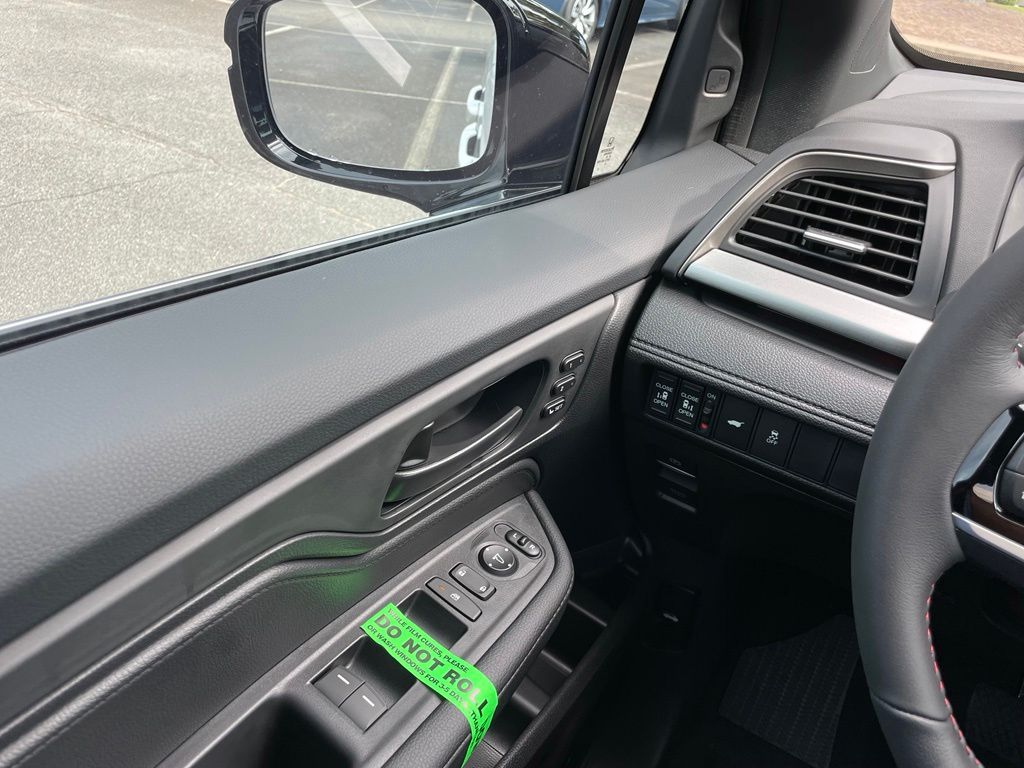 Thumbnail: 2026 Honda Odyssey - 22