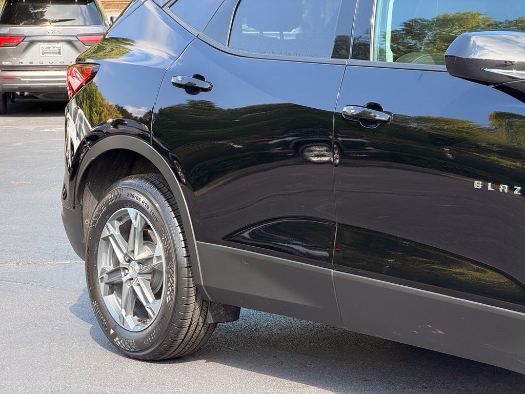 2025 Chevrolet Blazer LT Black - Jim Hudson Acura - Image 9